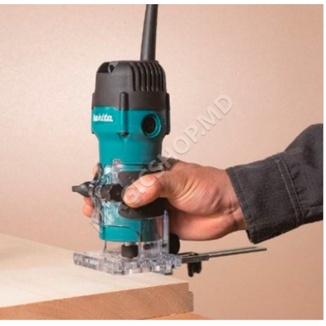 Mașină de frezat unimanuală Makita 3711