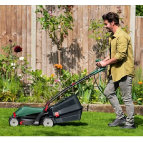 Mașină de tuns iarba UniversalRotak 220 - 240 V 1400 W Bosch