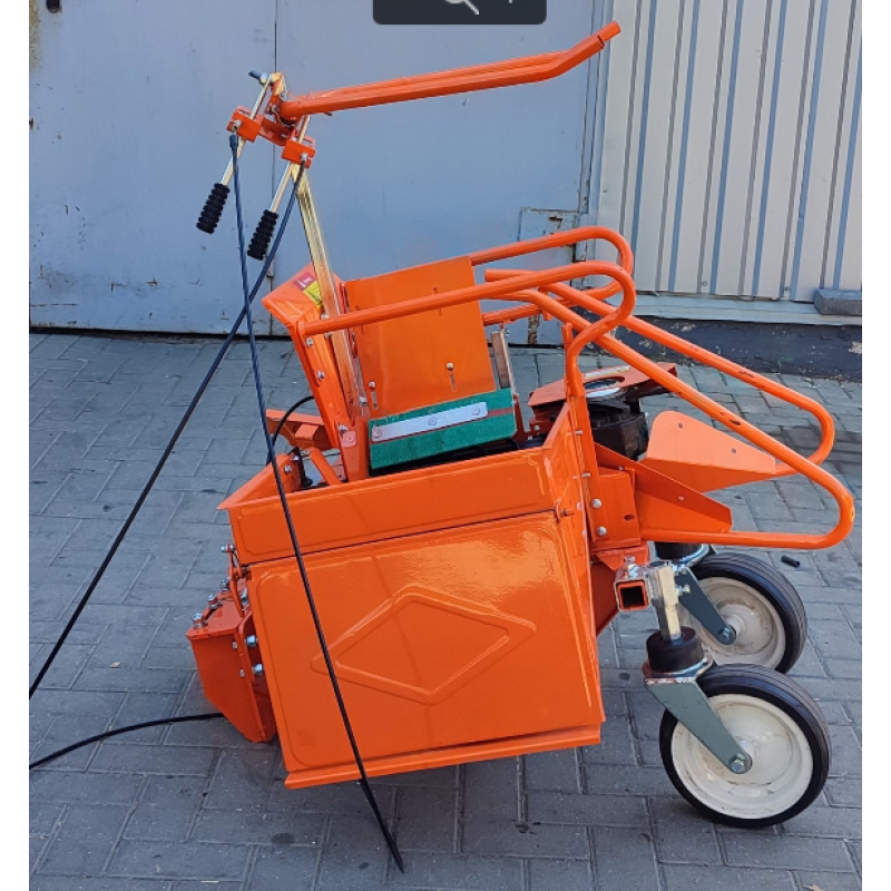 Combina de recoltat porumb fără motor