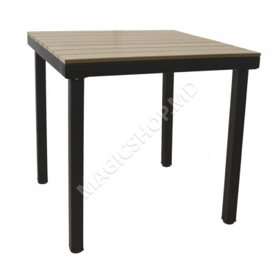 Столик на террасе Luna