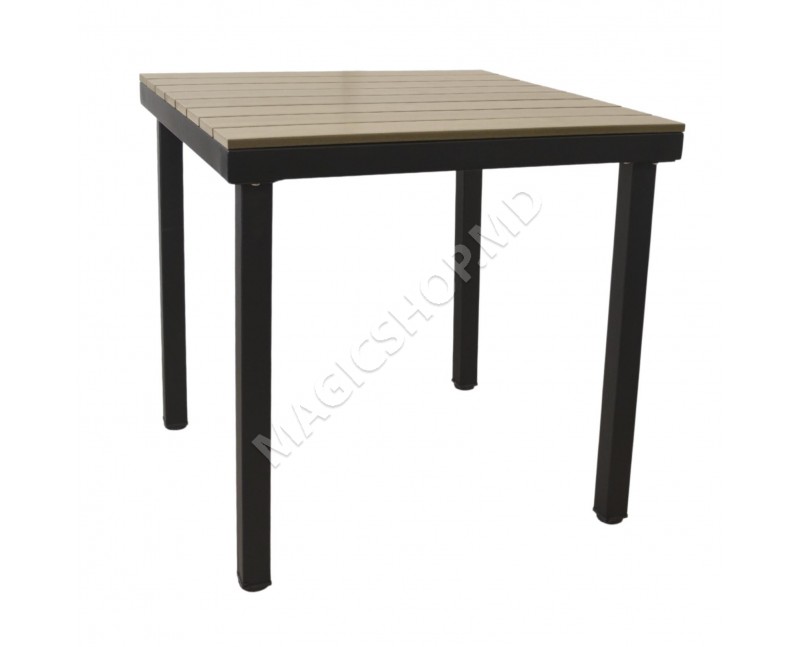 Столик на террасе Luna